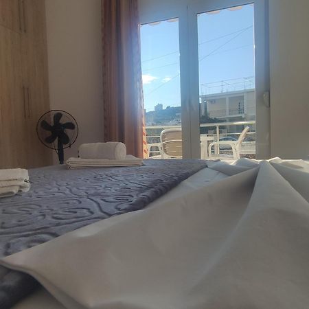 Ionia Apartments Sarandë Exterior foto
